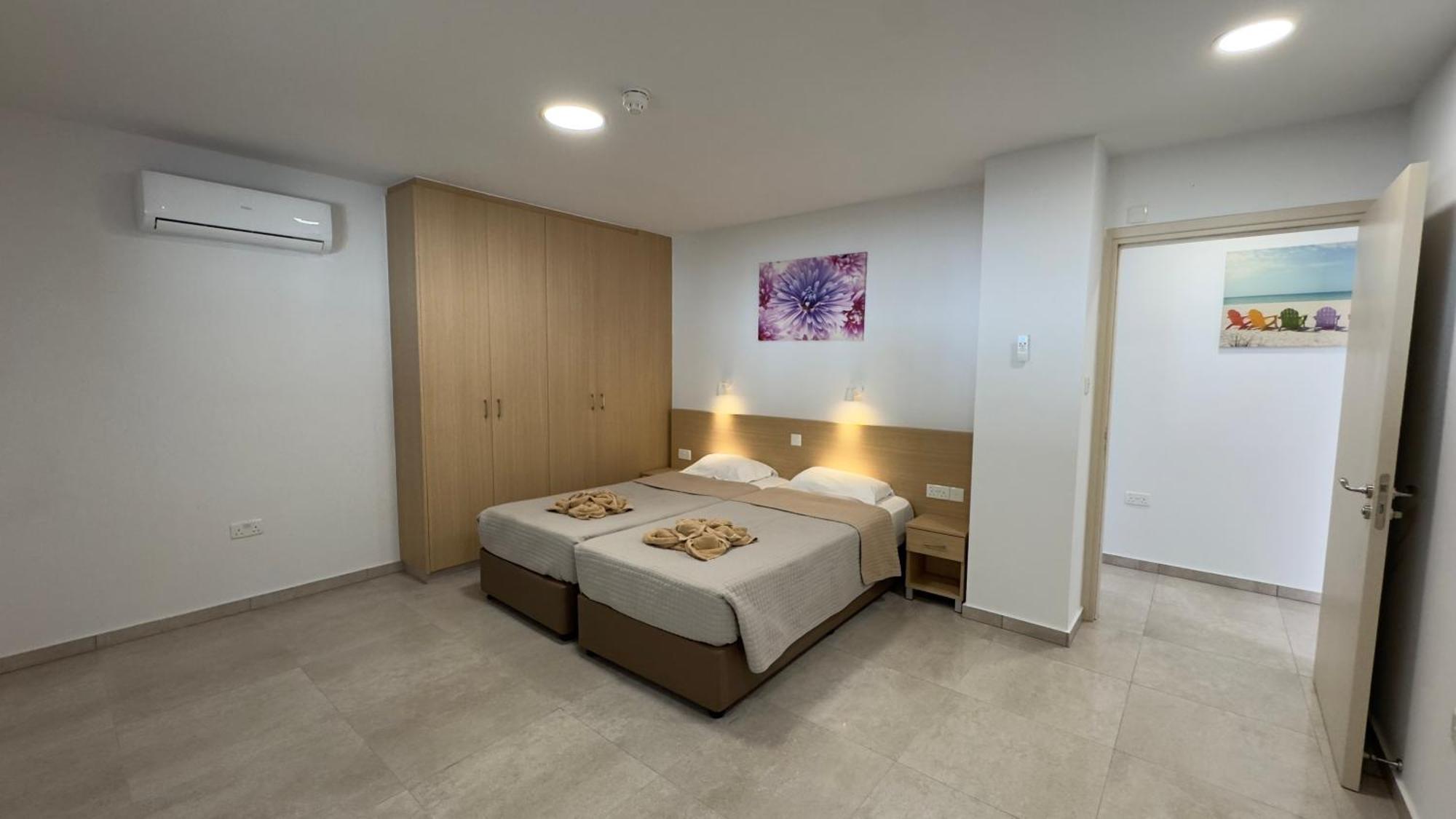 Christabelle Hotel Apartments Agia Napa Buitenkant foto
